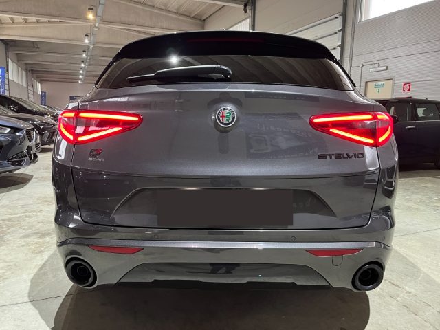 ALFA ROMEO Stelvio usata, con Autoradio