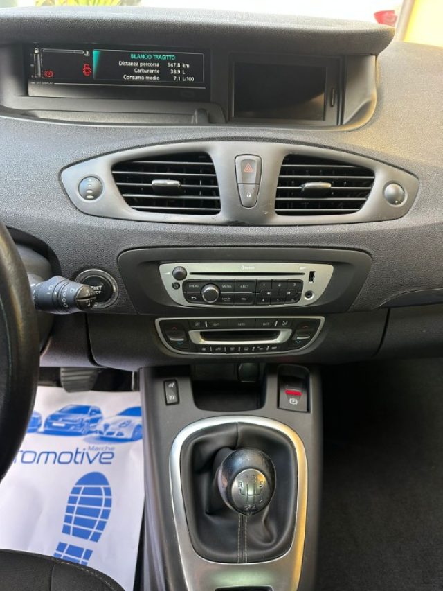 RENAULT Scenic usata, con Cruise Control