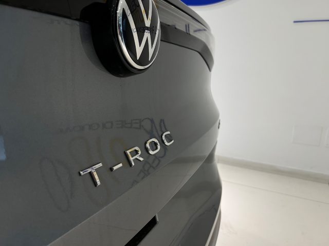 VOLKSWAGEN T-Roc usata, con Airbag laterali