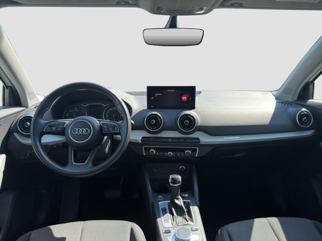 AUDI Q2 usata 11