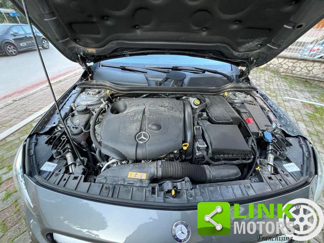 MERCEDES-BENZ GLA 220 usata, con Bracciolo