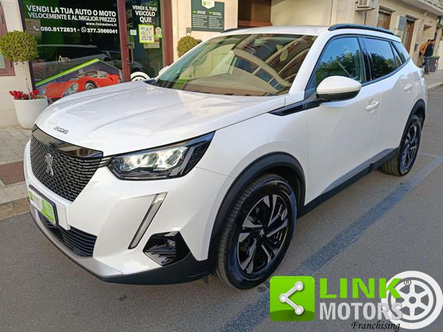 PEUGEOT 2008 usata, con Sensori di parcheggio posteriori