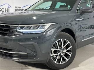 VOLKSWAGEN Tiguan usata, con Airbag