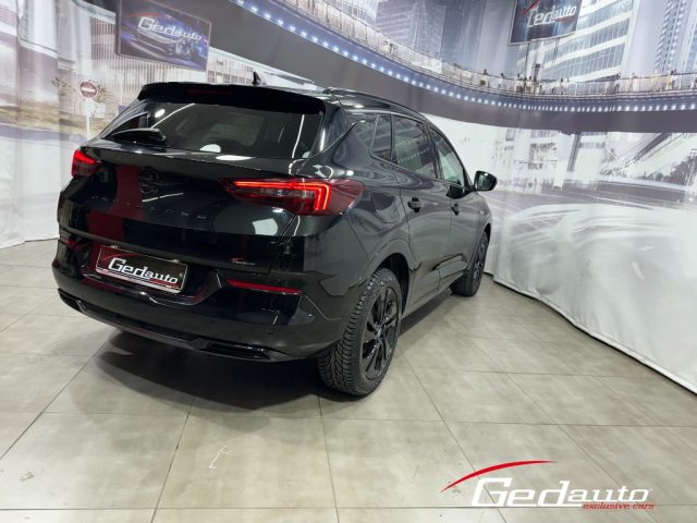 OPEL Grandland usata, con Autoradio