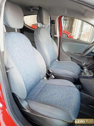 LANCIA Ypsilon usata, con Sedile posteriore sdoppiato