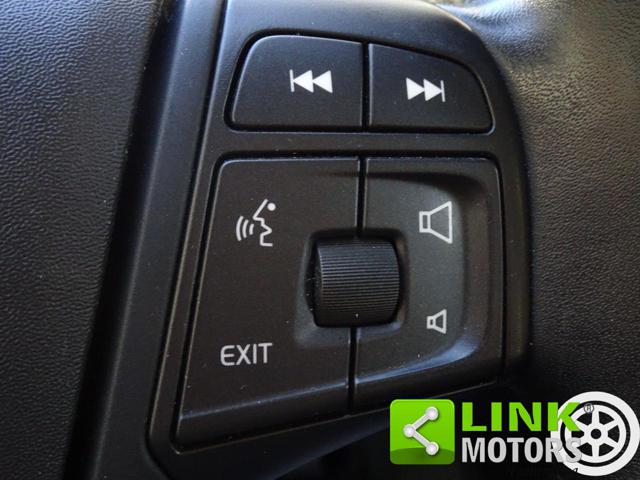 VOLVO V40 usata, con Park Distance Control