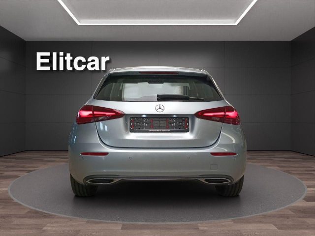MERCEDES-BENZ A 180 usata, con Chiusura centralizzata