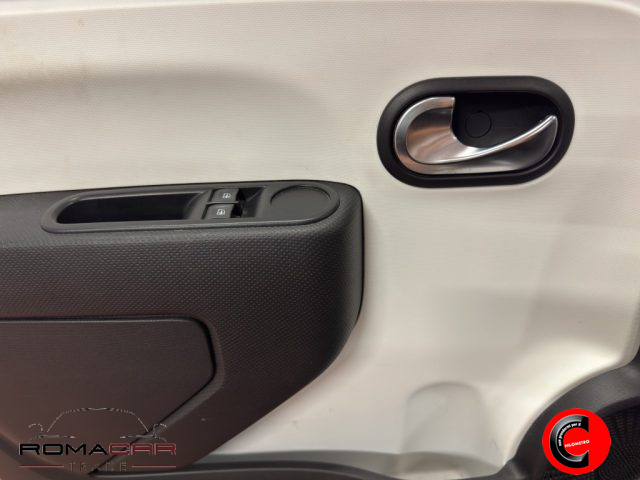 RENAULT Twingo usata, con Sensori di parcheggio posteriori