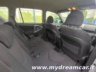 TOYOTA RAV 4 usata, con Specchietti laterali elettrici