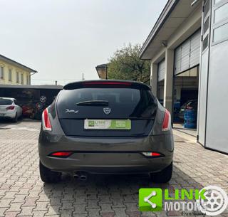 LANCIA Delta usata, con Autoradio