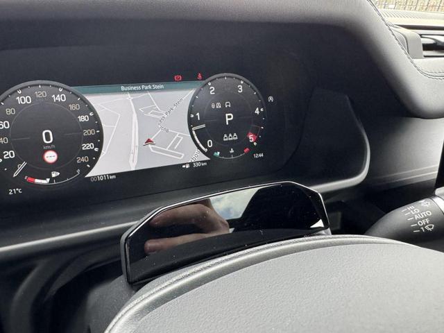 LAND ROVER Defender usata, con Autoradio