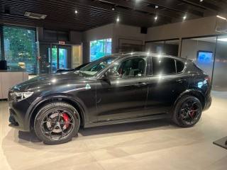 ALFA ROMEO Stelvio usata, con Alzacristalli elettrici