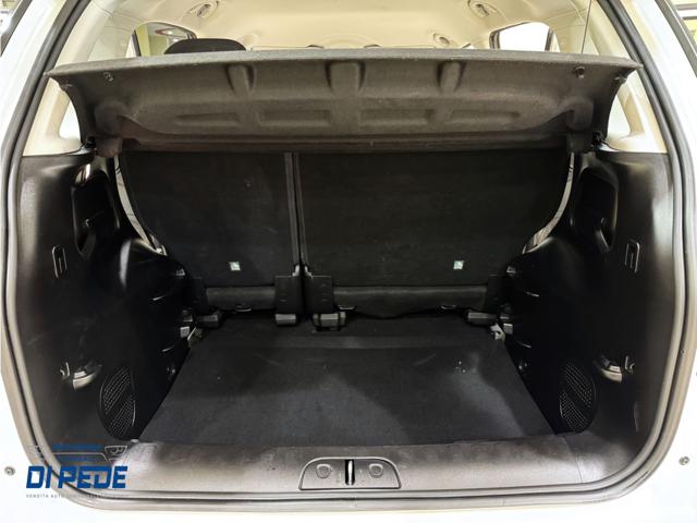 FIAT 500L usata, con USB