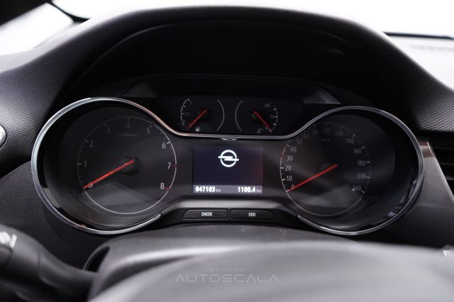 OPEL Crossland usata, con Volante in pelle