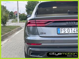 AUDI Q8 usata, con Park Distance Control