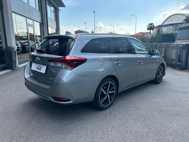 TOYOTA Auris Touring Sports usata, con Airbag laterali