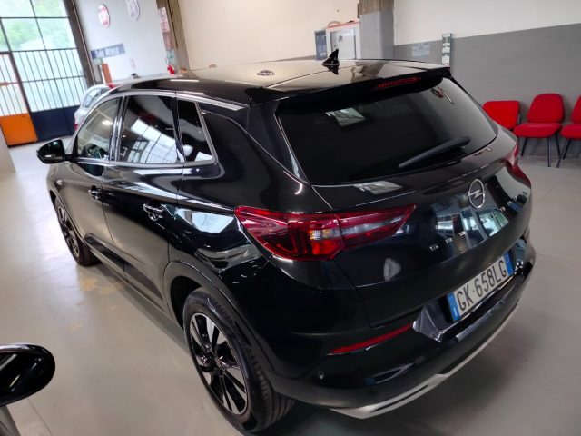 OPEL Grandland usata, con Bluetooth