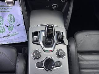 ALFA ROMEO Stelvio usata, con Fari Xenon