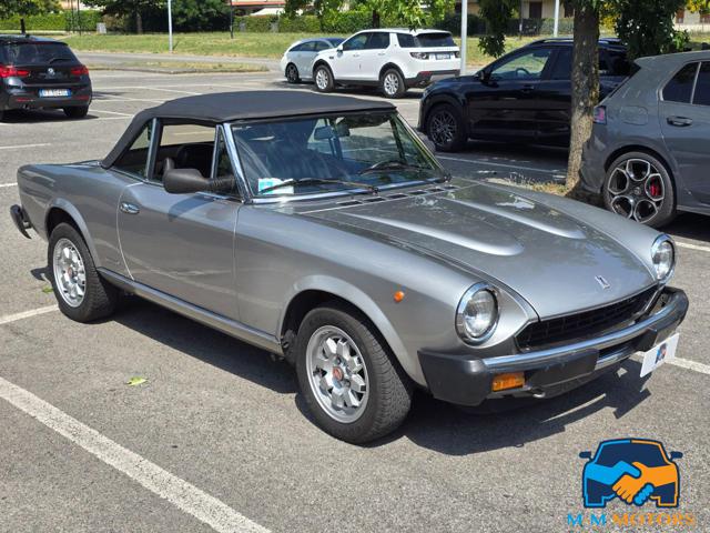 FIAT 124 Spider usata 3