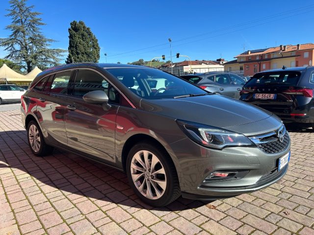 OPEL Astra usata, con Airbag