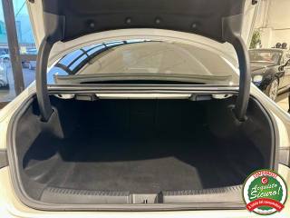 MERCEDES-BENZ CLA 200 usata, con Luci diurne LED