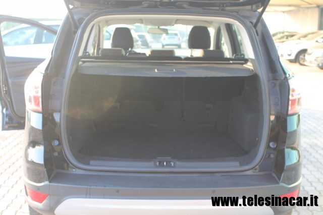 FORD Kuga usata, con Specchietti laterali elettrici