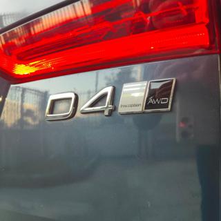 VOLVO XC60 usata, con Vetri oscurati