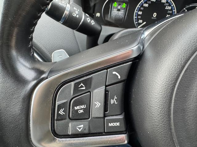 JAGUAR F-Pace usata, con USB