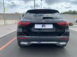 MERCEDES-BENZ GLA 200 usata, con Alzacristalli elettrici
