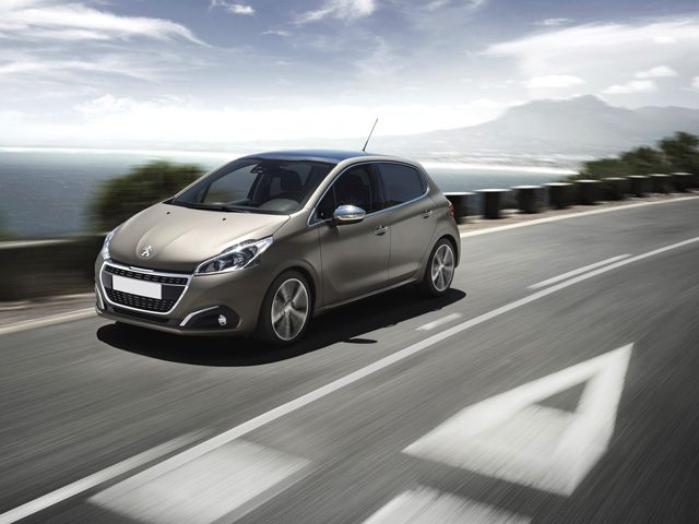 PEUGEOT 208 usata, con ABS