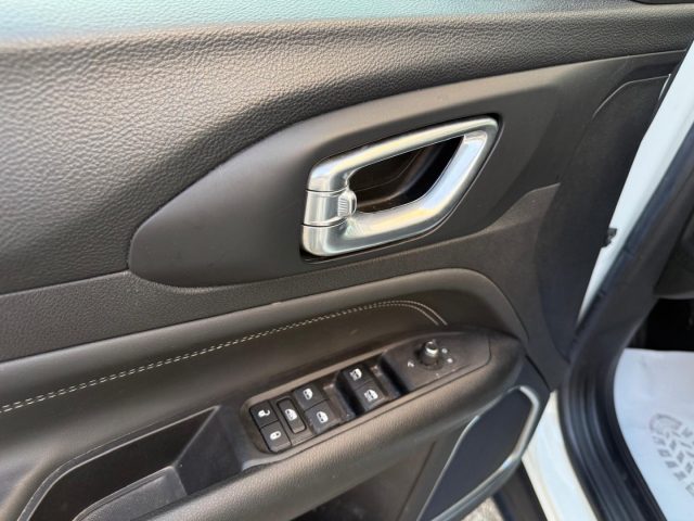 JEEP Compass usata, con Autoradio