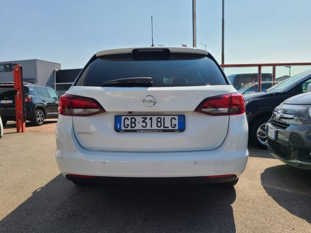 OPEL Astra usata, con Frenata d