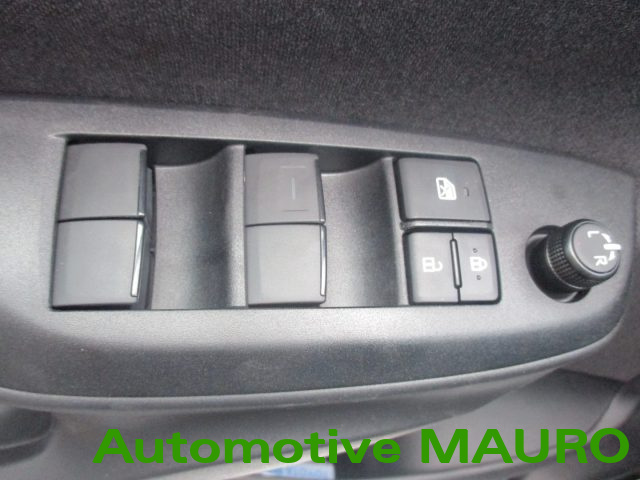 TOYOTA Yaris usata, con Cruise Control