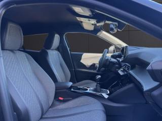 PEUGEOT 2008 usata, con Bluetooth