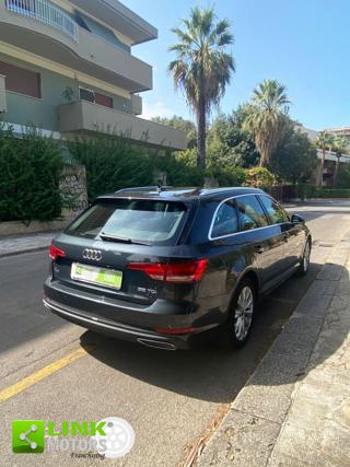 AUDI A4 usata, con Autoradio
