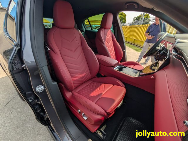 MASERATI Grecale usata, con Volante multifunzione