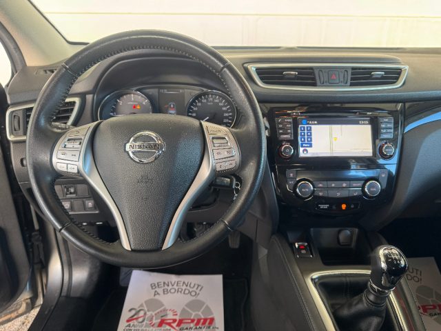 NISSAN Qashqai usata, con Telecamera per parcheggio assistito