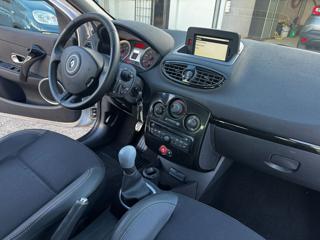 RENAULT Clio usata 17