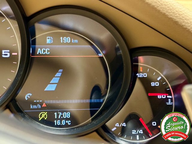 PORSCHE Panamera usata, con Touch screen