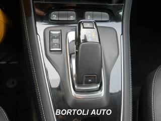 OPEL Grandland usata, con Autoradio