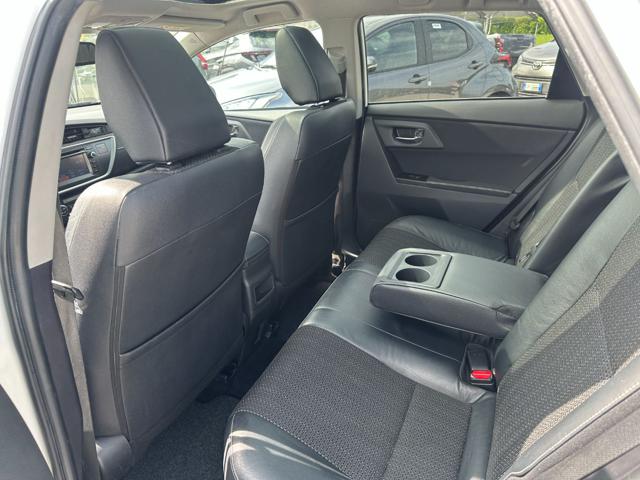 TOYOTA Auris usata 14