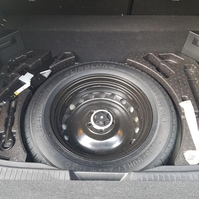 NISSAN Qashqai usata, con Boardcomputer
