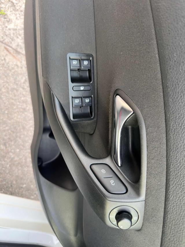 VOLKSWAGEN Polo usata, con Isofix