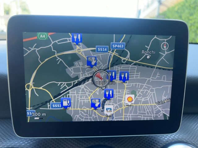 MERCEDES-BENZ A 180 usata, con Autoradio digitale