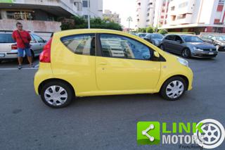 PEUGEOT 107 usata, con Sedile posteriore sdoppiato