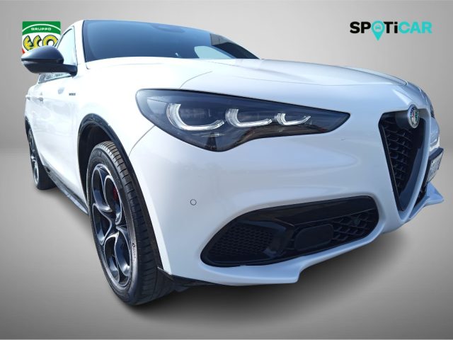 ALFA ROMEO Stelvio usata, con Fari LED