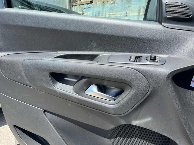 OPEL Combo Life usata, con Climatizzatore