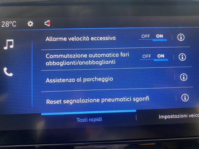 OPEL Corsa usata, con Specchietti laterali elettrici