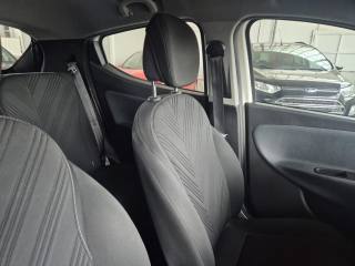 LANCIA Ypsilon usata, con Sedile posteriore sdoppiato