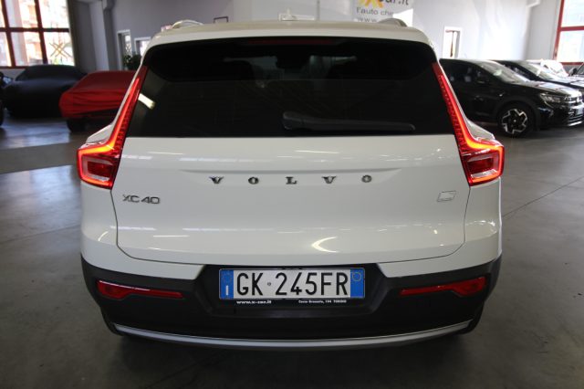VOLVO XC40 usata, con Autoradio